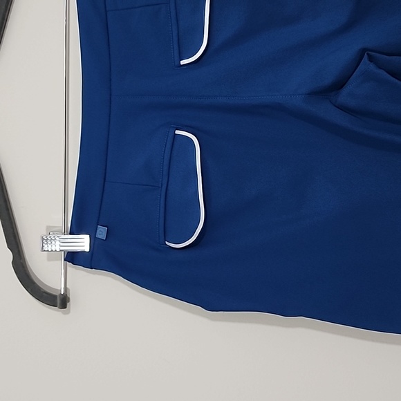 Lululemon Long Story Blue Women's Bermuda Shorts Poseidon Color  Size 4 - Picture 5 of 8